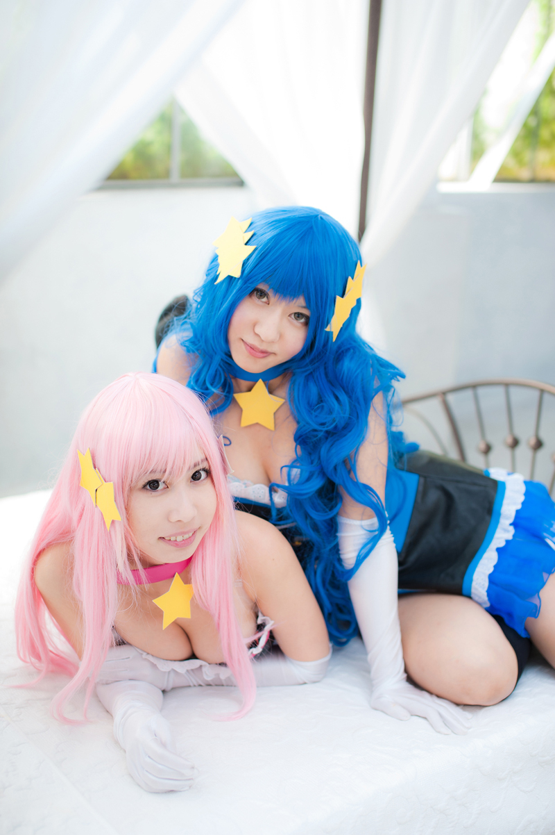 [Cosplay] 双姐妹性感cos制服写真